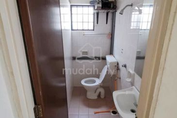 Plaza Sinar Apartment