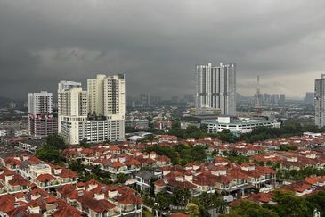 Desa ParkCity (Nadia Parkfront Condominium)