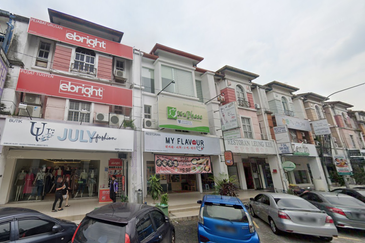 Taipan Business Centre, USJ 10