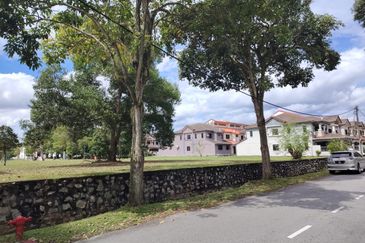 Bandar Country Homes