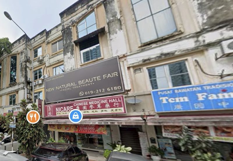 Medan Putra Business Centre