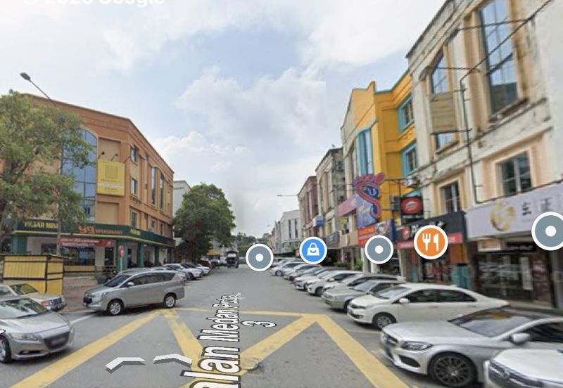 Medan Putra Business Centre