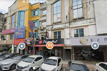 Medan Putra Business Centre