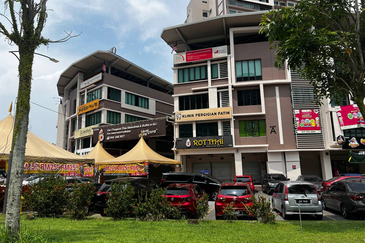 Plaza Wangsa Maju