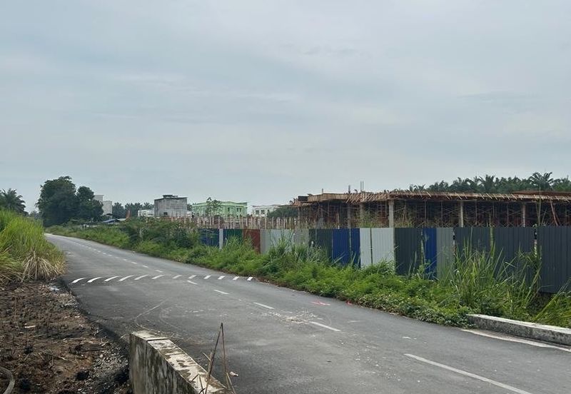 Pekan Simpang Tiga Ijok @ Kuala Selangor Agriculture land