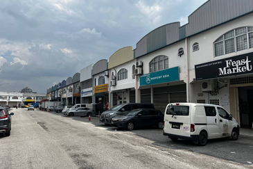 Taman Perindustrian Tago, KIP, 1.5 Storey Factory, Freehold