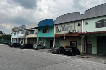 Taman Perindustrian Tago, KIP, 1.5 Storey Factory, Freehold