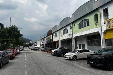 Taman Perindustrian Tago, KIP, 1.5 Storey Factory, Freehold