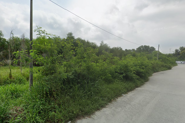 West Port, Pulau Indah