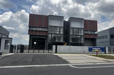 Elmina Business Park