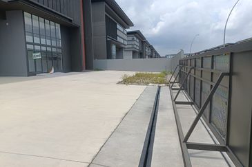 Elmina Business Park