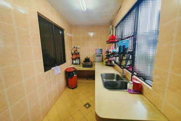 Taman Kepong (Kepong Garden)