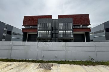 Elmina Business Park