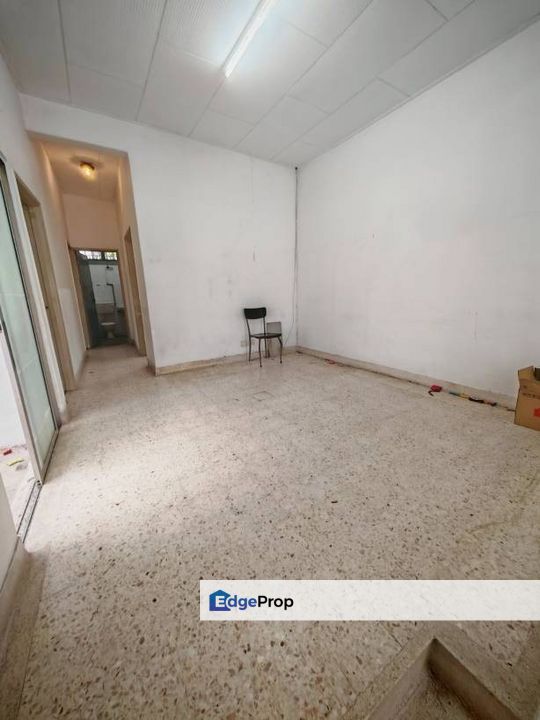 Taman Bukit Maluri One Storey  House For Sale , Big car poach, Kuala Lumpur, Kepong