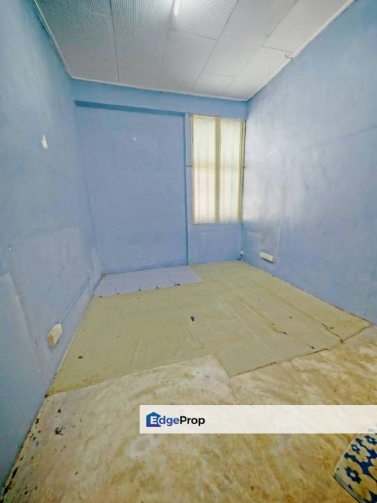 Taman Bukit Maluri One Storey  House For Sale , Big car poach, Kuala Lumpur, Kepong