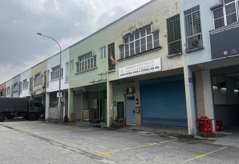 Bandar Pinggiran Subang