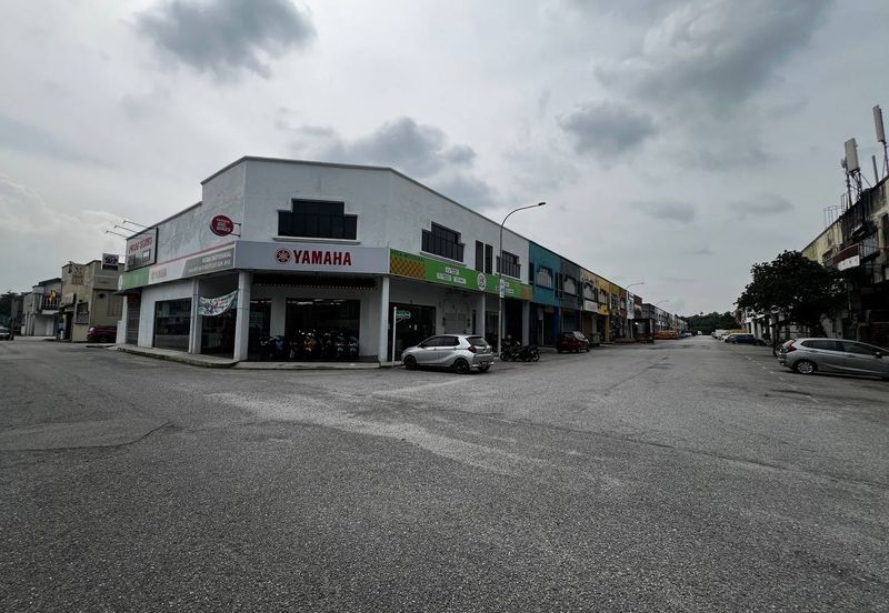 Bandar Pinggiran Subang