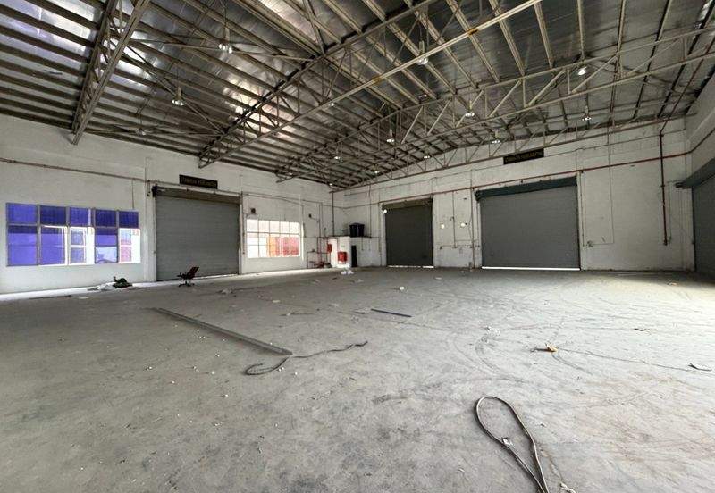 Subang U5 @ Shah Alam, DETACHED FACTORY CORNER WITH MORE EXTRA LAND