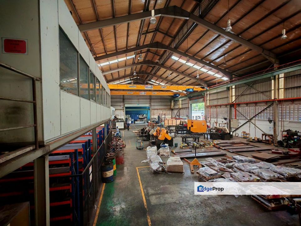 Bandar Sri Damansara, BUNGALOW FACTORY, FACING MAIN ROAD, Kuala Lumpur, Damansara