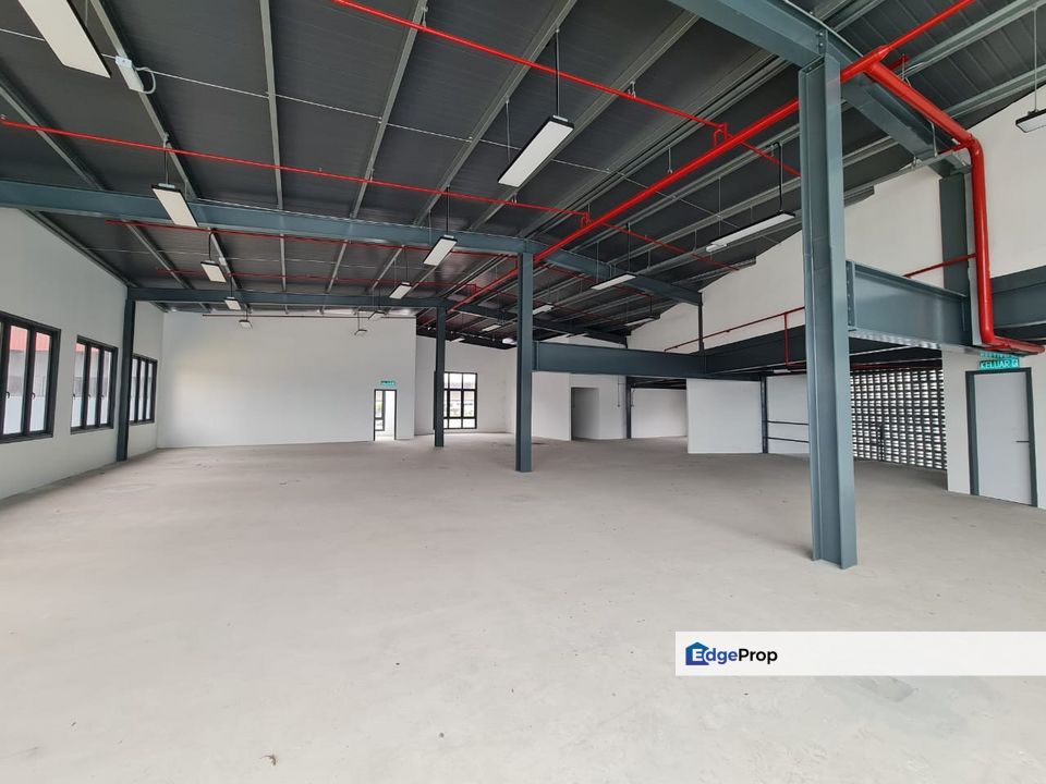 NICE RENOVATED, WALKING DISTANCE TO LRT, Petaling Jaya, Selangor, Petaling Jaya