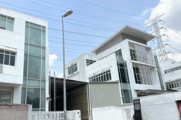 Kepong Business Park, CORNER DETACHED FACTORY