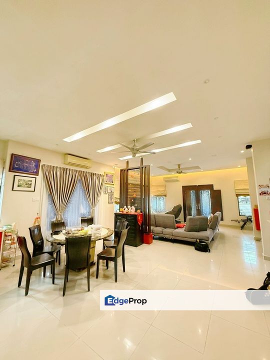 Perdana Residence 1 Double Storey Semi D House For Sale, Selangor, Selayang