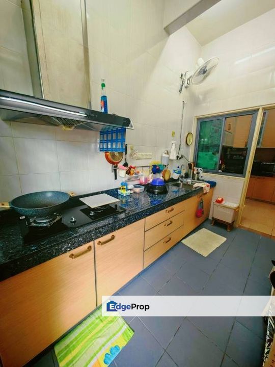 Taman Seri Bukit Segambut Three Storey House For Sale , Free hold, Kuala Lumpur, Segambut