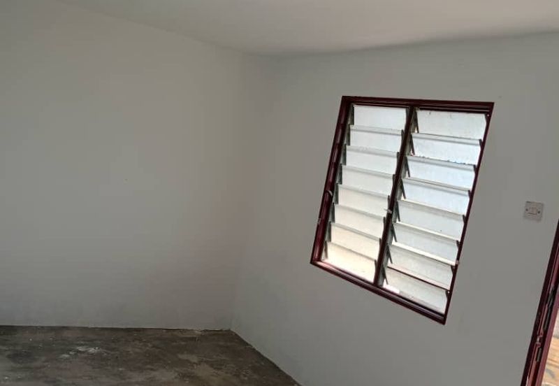 Sungai Buloh @ Kampung Merbau Sempak, TOL LAND