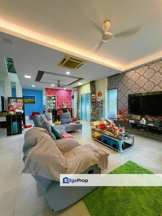 Perdana Residence 1 Double Storey Semi D House For Sale, Selangor, Selayang