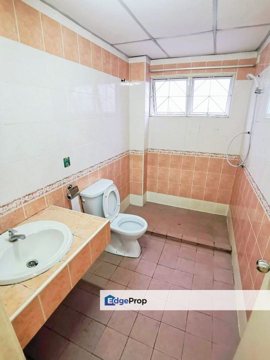 Taman Megah Double Storey House , Free hold, Kuala Lumpur, Kepong