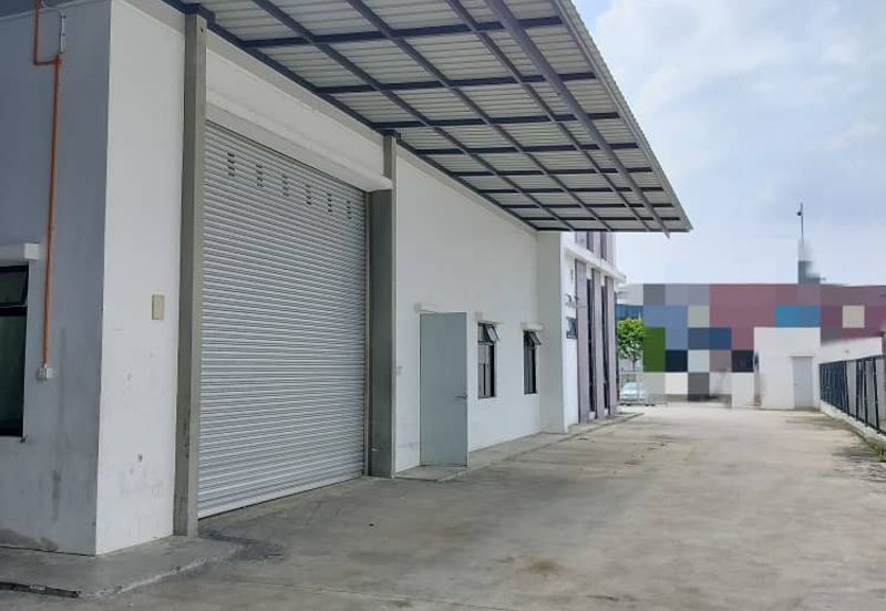 Senai Eco business park factory for rent 