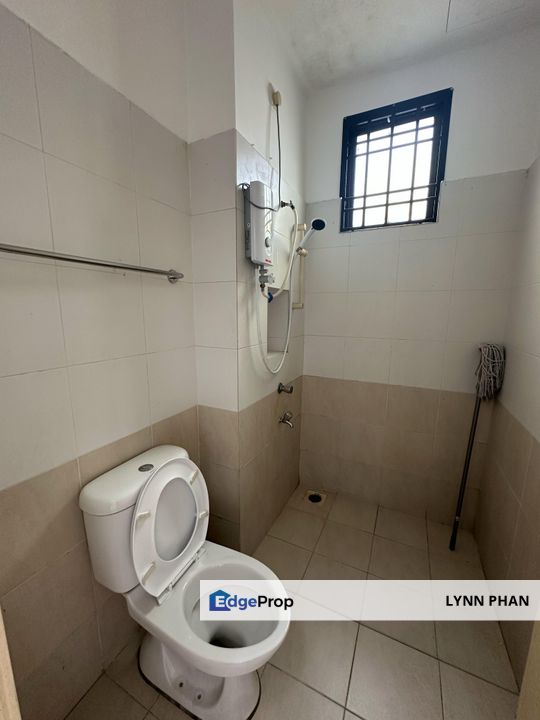 Austin heights cluster house nearby school, Johor, Johor Bahru