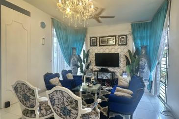 Jalan Setia Tropika 9