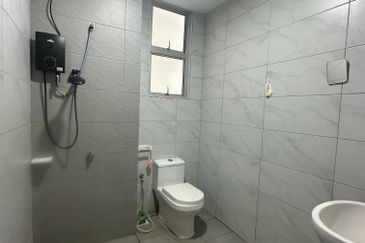 SKS Habitat Apartment, Larkin