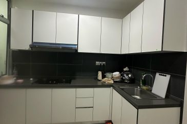 SKS Habitat Apartment, Larkin