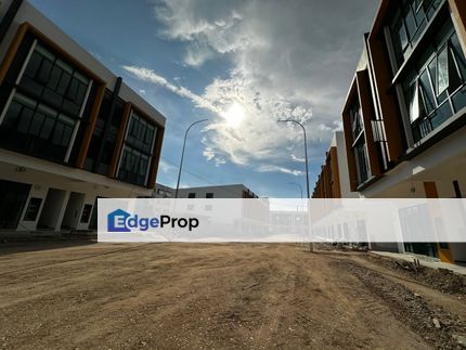 Permas Avenue shop for rent , Johor, Masai