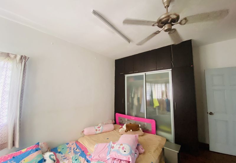 Fairview Apartment For Sale Corner Unblock View 