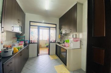 Fairview Apartment For Sale Corner Unblock View 