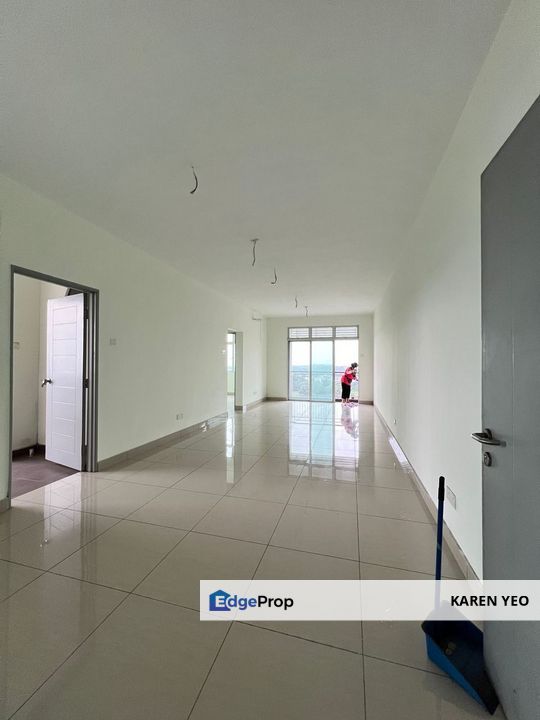 Eastbay Luxury Apartment Masai Johor For Sale Corner Unblock View , Johor, Masai