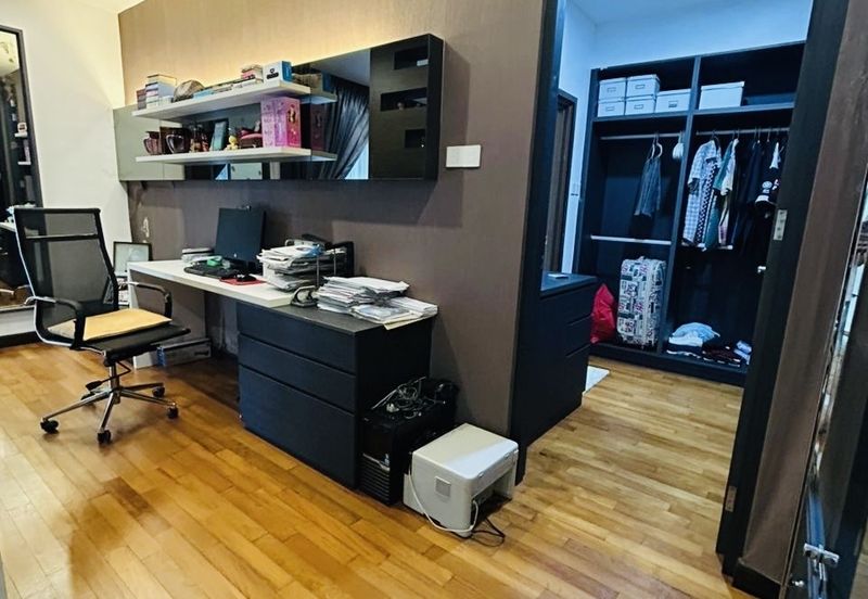 The Straits View Residences