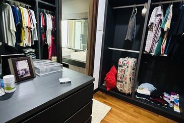 The Straits View Residences