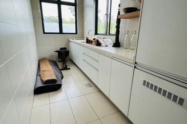 The Straits View Residences