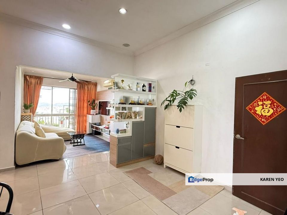 Apartment Putri Ria Bandar Baru Kota Putri Masai 2 Bedrooms For Sale With Unblock View , Johor, Masai