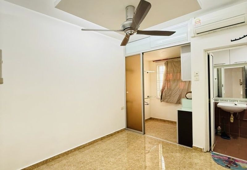 Apartment Putri Ria, Bandar Baru Kota Putri