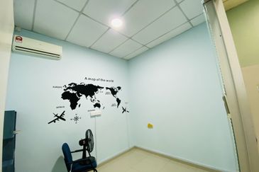 Taman Mount Austin Commercial