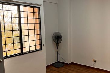 City Garden Palm Villa Condominium