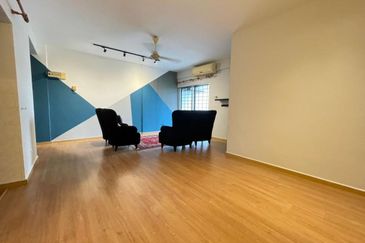 City Garden Palm Villa Condominium