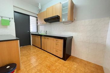 City Garden Palm Villa Condominium