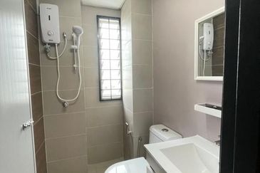 City Garden Palm Villa Condominium