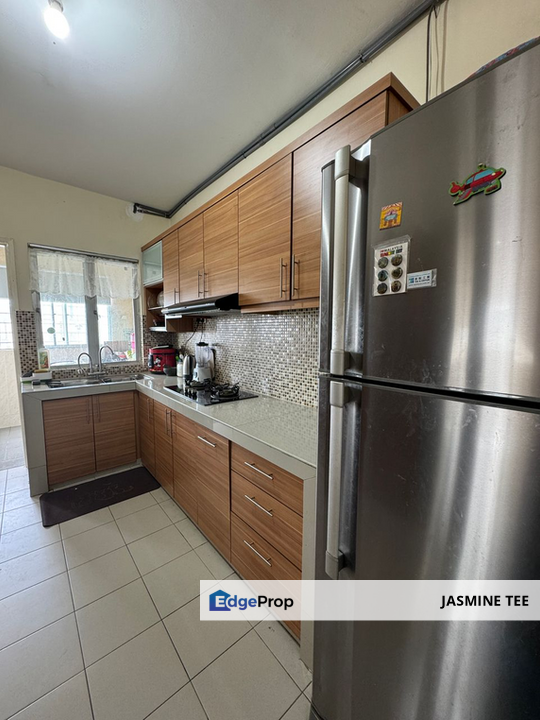Corner, Fully Furnished unit, Good Condition, Next to Taylor International School, Kuala Lumpur, Cheras